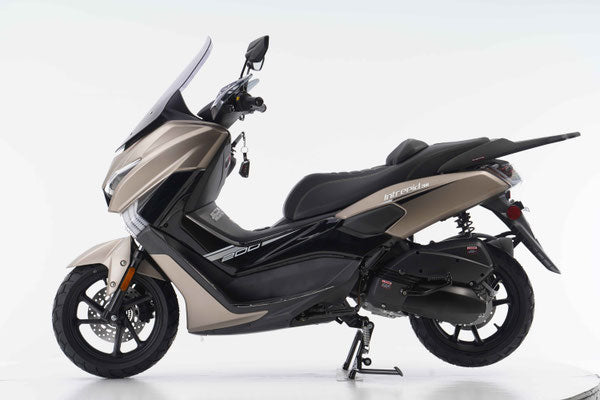 INTREPID 200 Moped