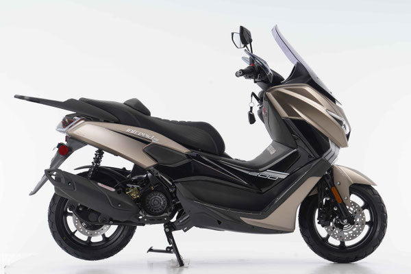 INTREPID 200 Moped