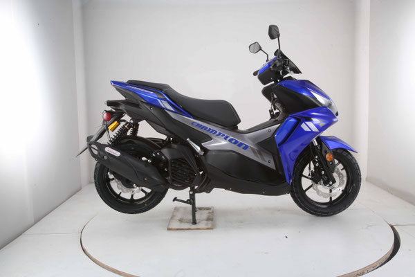 CHAMPION 200 EFI Moped