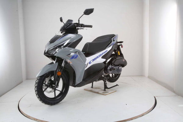 CHAMPION 200 EFI Moped